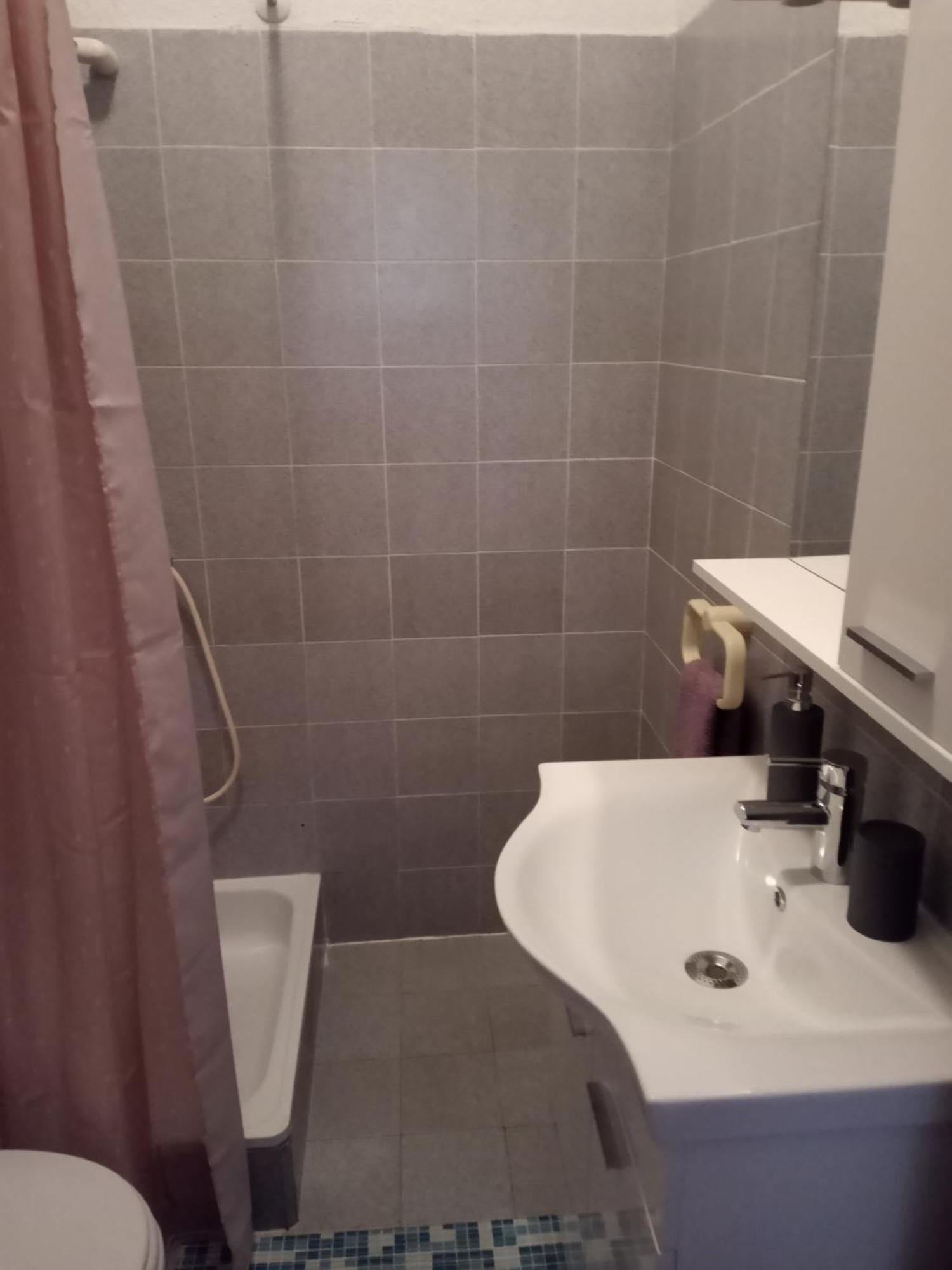 Apartmani Alma Pula Luaran gambar