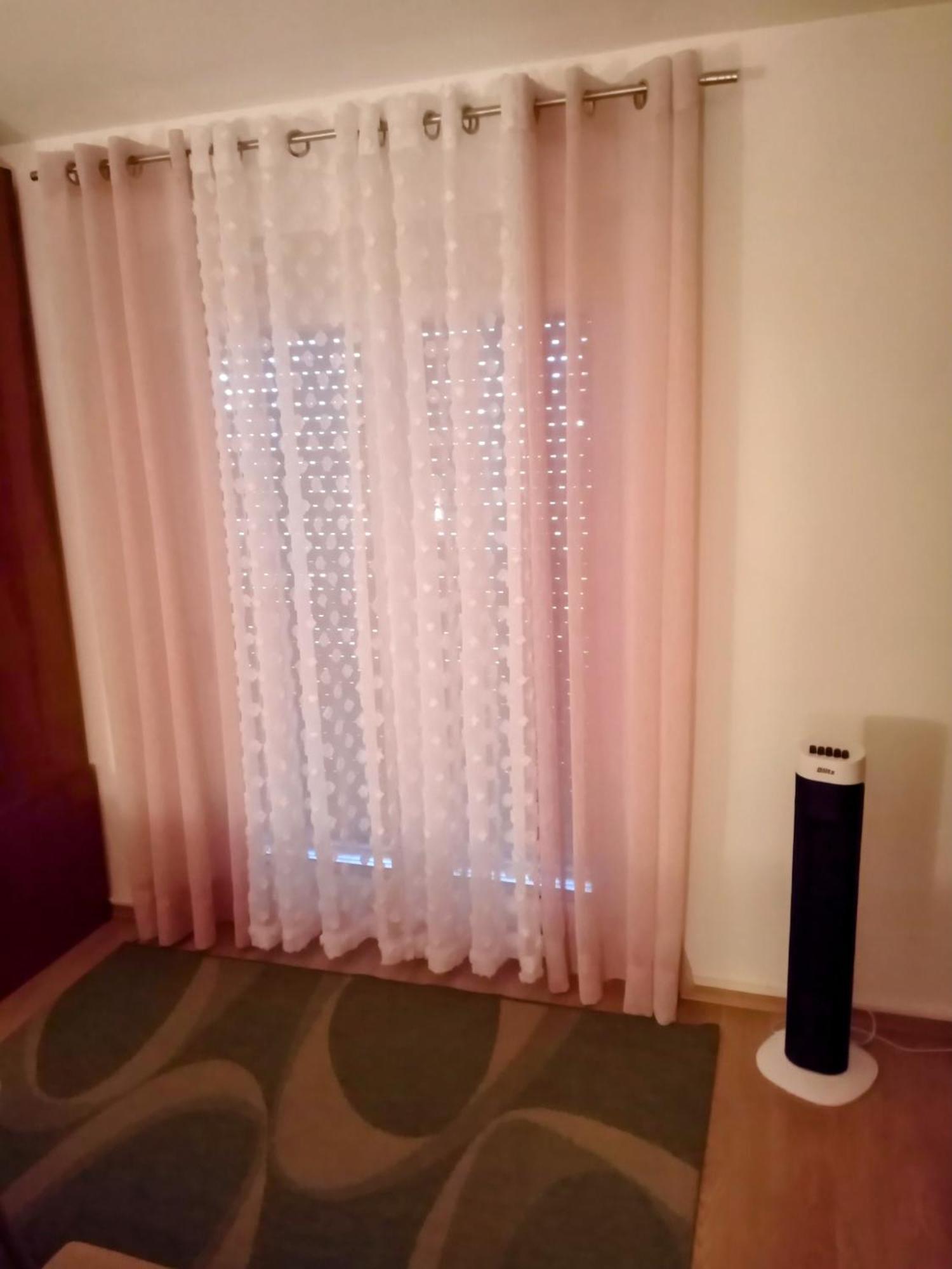 Apartmani Alma Pula Luaran gambar