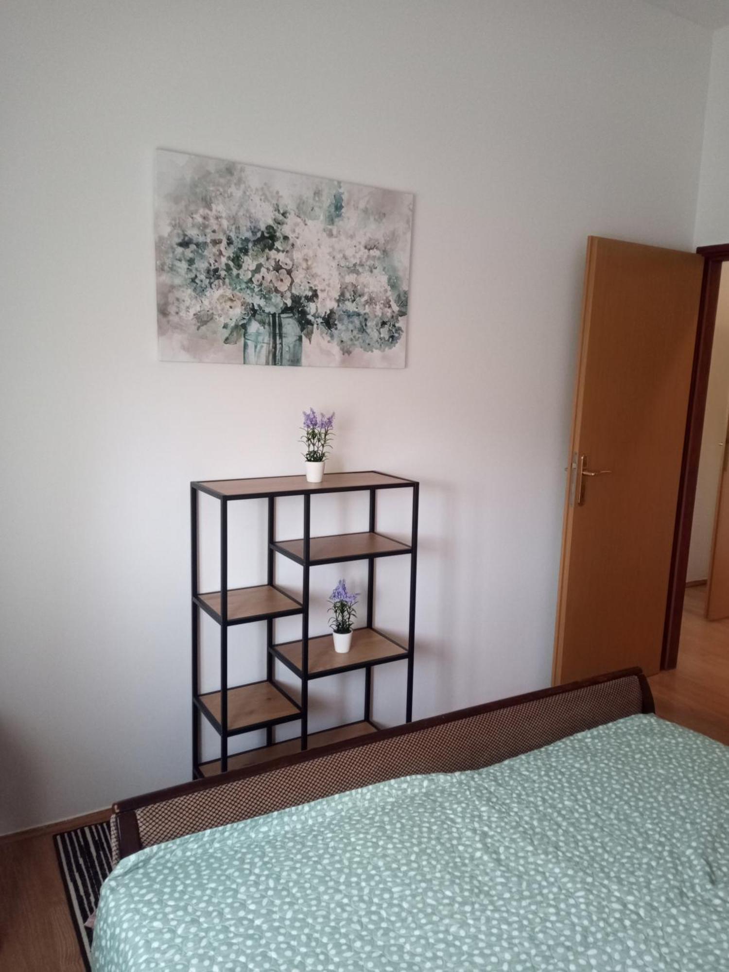 Apartmani Alma Pula Luaran gambar